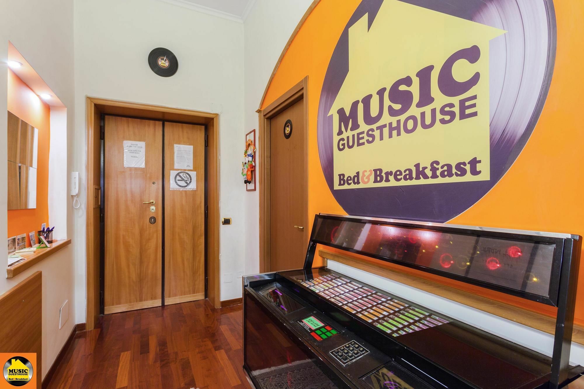 Music Guesthouse Róma Kültér fotó